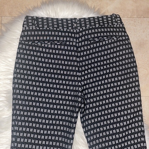 Diane Von Furstenberg Textured Lace Mary Honeycomb Stretch Trousers - Picture 7 of 10